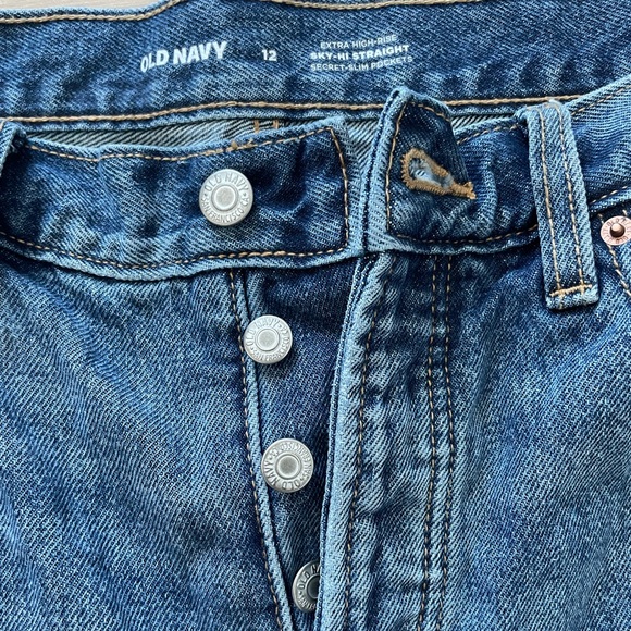 NWT Old Navy Jeans - Picture 2 of 4